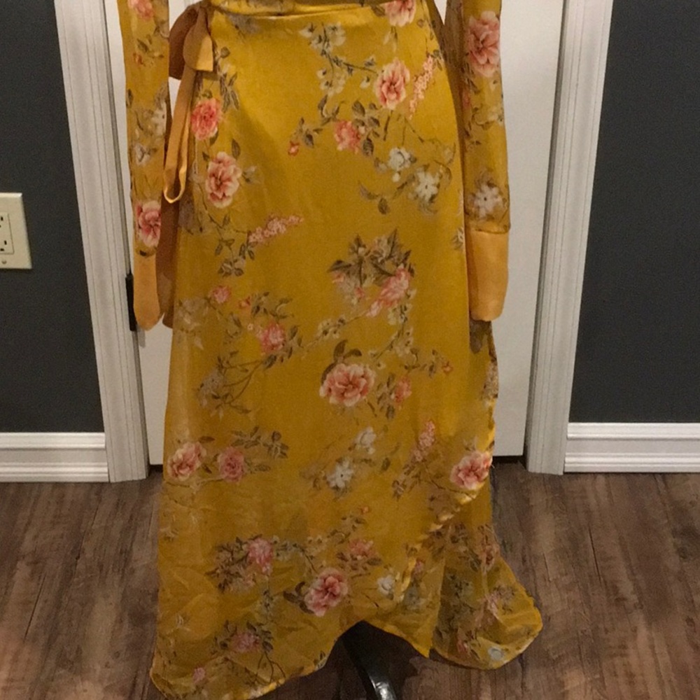 Beautiful mustard color floral dress. - Picture 4 of 8